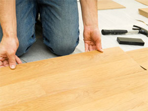 Installing a laminate floor